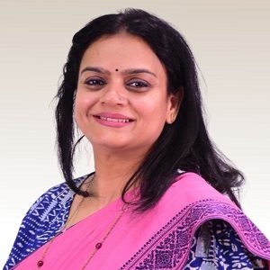 Dr. Smriti Tiwari
